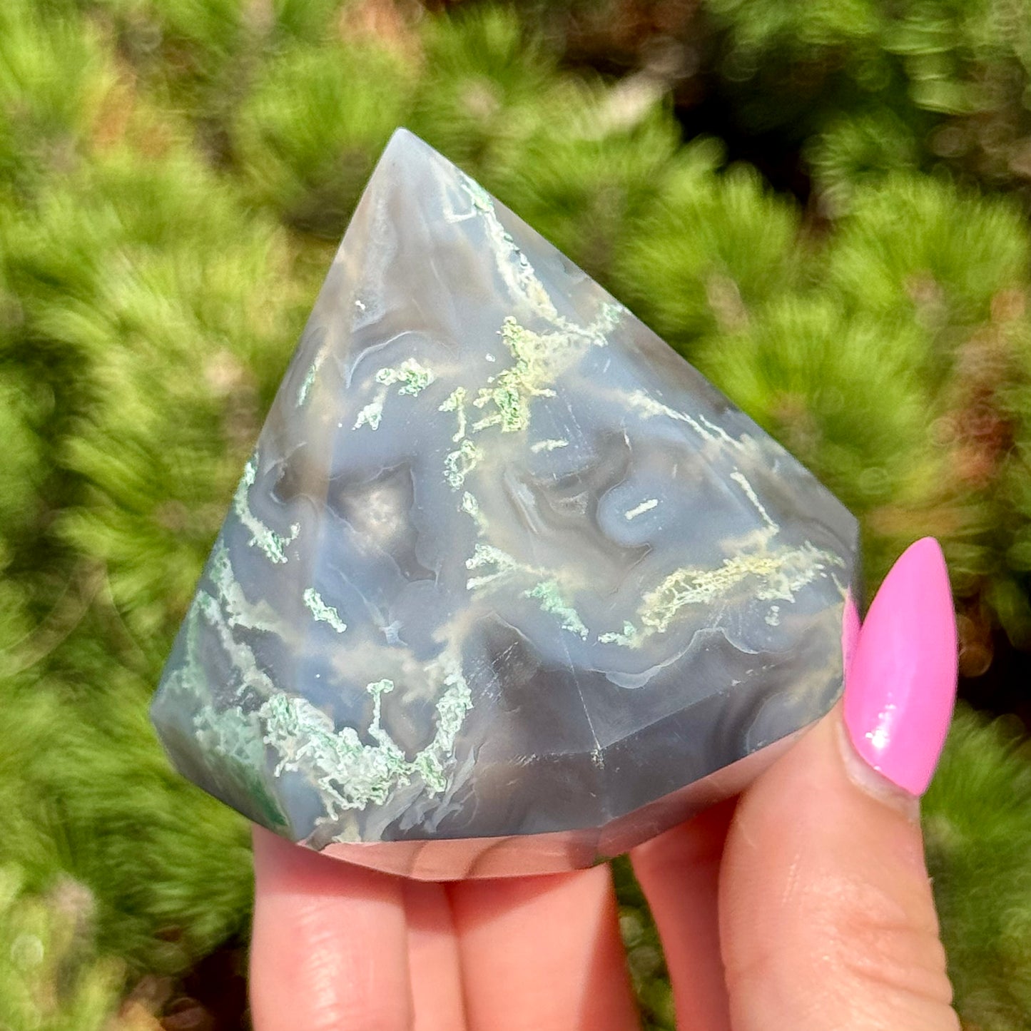 Moss Agate Diamond Carving