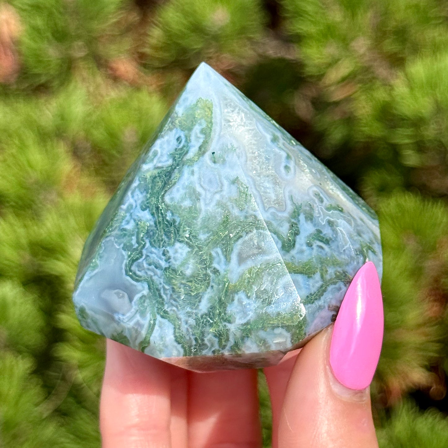 Moss Agate Diamond Carving